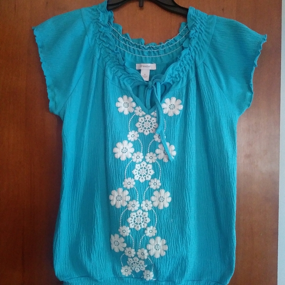 dressbarn Tops - Dressbarn top